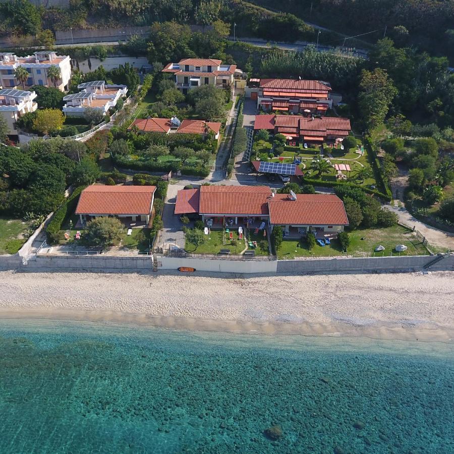 Le Casette Sul Mare Капо Ватикано Екстериор снимка
